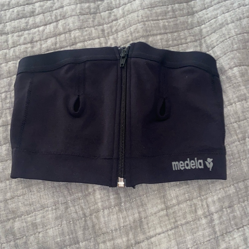 Small Black Medela Bustier Pumping Bra